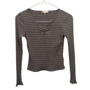 White Fawn girl large long sleeve ribbed stretch v neck top striped warm